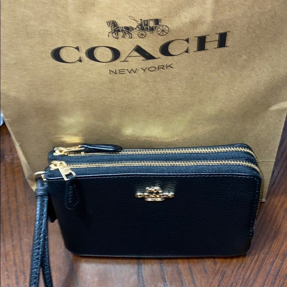 Coach Wristlet Double Zip - Picture 3 of 5